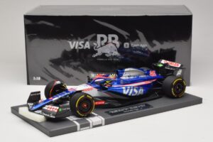 Visa Cash App RB VCARB 01 A. Iwasa FP1 Japanese GP 2024 Minichamps 1:18 117240440 Gyanta – 7. kép a 7-ből