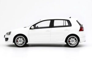 Volkswagen Golf GTI Mk5 Edition 30 Candy White Otto 1:18 OT1250 Gyanta – 3. kép a 5-ből