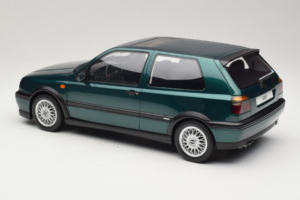 Volkswagen Golf Mk3 VR6 Carat Dragon Green Otto 1:12 G099 Gyanta – 5. kép a 6-ből
