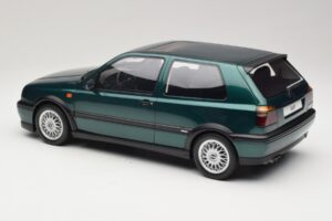 Volkswagen Golf Mk3 VR6 Carat Dragon Green Otto 1:12 G099 Gyanta – 5. kép a 6-ből