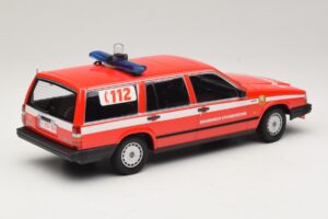 Volvo 740 GL Kombi Brandweer Grobbendonk Minichamps 1:18 155171795 Fém – 2. kép a 6-ből