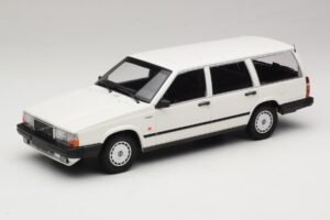 Volvo 740 GL Kombi Fehér Minichamps 1:18 155171772 Fém
