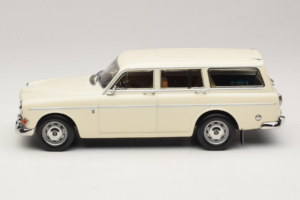 Volvo Amazon Kombi Pearl White Norev 1:18 188750 Fém – 3. kép a 6-ből