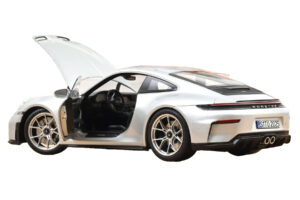 Porsche 911 992.2 GT3 Touring Package GT Silver Metallic Norev 1:18 187002 Fém – 2. kép a 5-ből