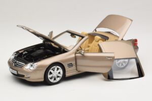 Mercedes SL500 R230 Travertine Beige Norev 1:18 183843 Fém – 2. kép a 9-ből