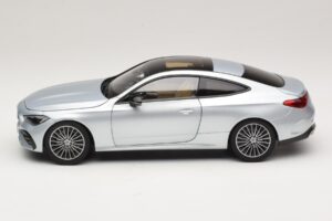 Mercedes CLE C236 Kupé Hightech Silver Norev 1:18 183939 Fém – 4. kép a 8-ből