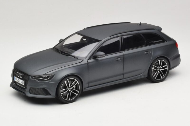 Audi RS6 C7 Avant Daytona Grey Minichamps 1:18 5011216225 Fém