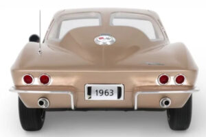 Chevrolet Corvette C2 Sting Ray Saddle Tan GT Spirit 1:12 GT1004 Gyanta – 5. kép a 5-ből