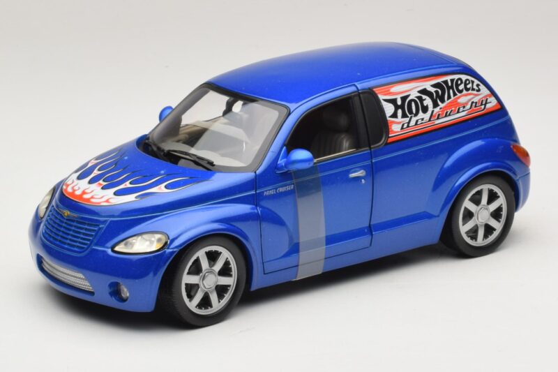 Chrysler PT Cruiser Szállító Kék Hot Wheels 1:18 29616 Fém