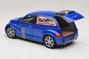 Chrysler PT Cruiser Szállító Kék Hot Wheels 1:18 29616 Fém – 4. kép a 7-ből