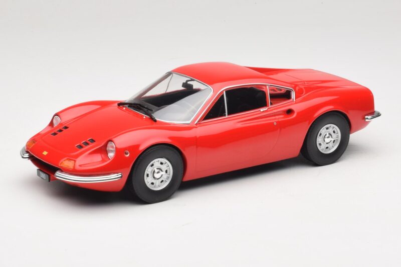 Ferrari Dino 246 GT Piros MCG 1:18 Ferrari Dino 246 GT Piros MCG 1:18 MCG18359 Fém