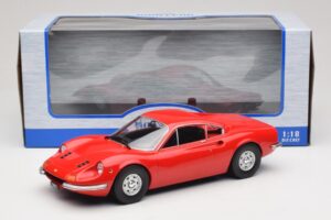 Ferrari Dino 246 GT Piros MCG 1:18 MCG18359 Fém – 6. kép a 6-ből