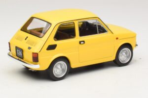 Fiat 126 Sárga MCG 1:18 MCG18667 Fém – 5. kép a 6-ből