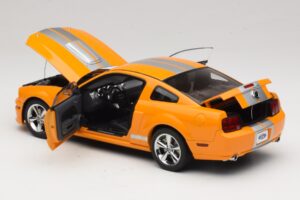 Ford Mustang GT S197 Grabber Orange Metallic AUTOart 1:18 73117-A1 Fém – 5. kép a 8-ből