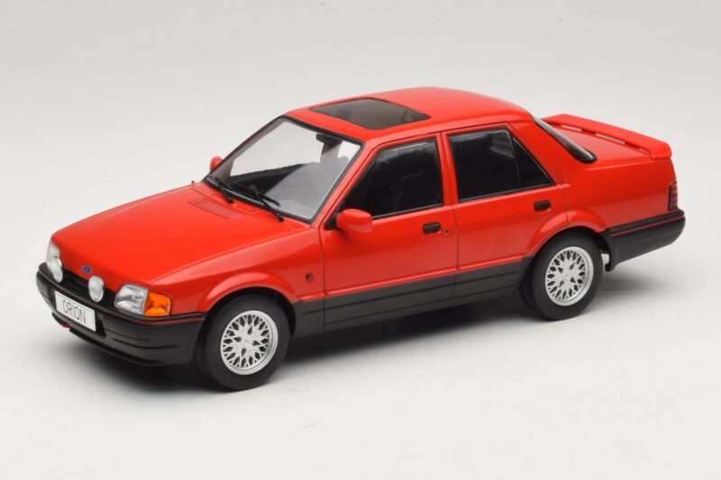 Ford Orion Mk2 1600E Piros MCG 1:18 MCG18488 Fém