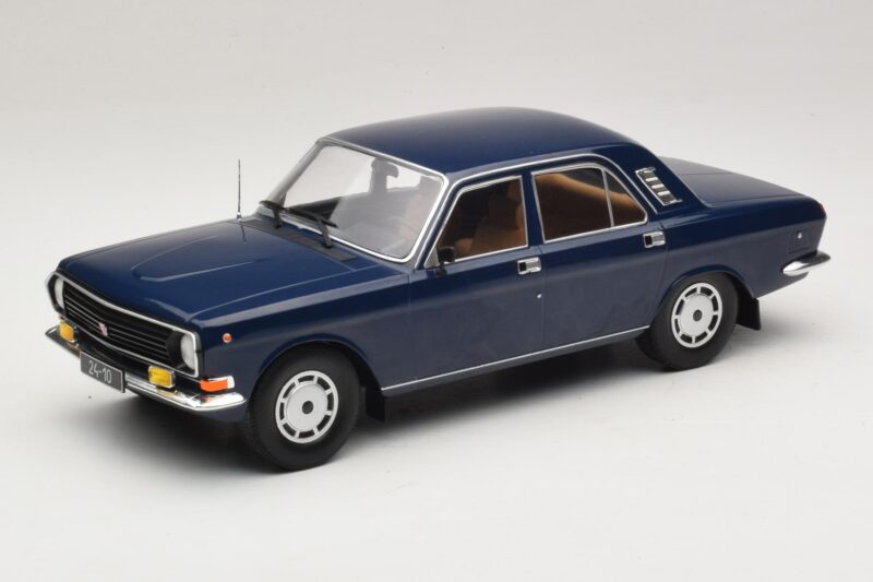 GAZ Volga GAZ-24-10 Sötétkék MCG 1:18 MCG18014 Fém