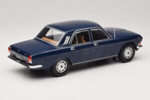 GAZ Volga GAZ-24-10 Sötétkék MCG 1:18 MCG18014 Fém – 2. kép a 6-ből