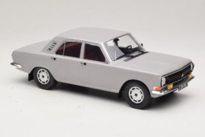 GAZ Volga GAZ-24-10 Szürke MCG 1:18 MCG18016 Fém – 4. kép a 6-ből