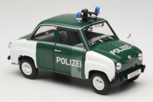 Goggomobil T250 Rendőrség Revell 1:18 08976-R1 Fém – 4. kép a 6-ből