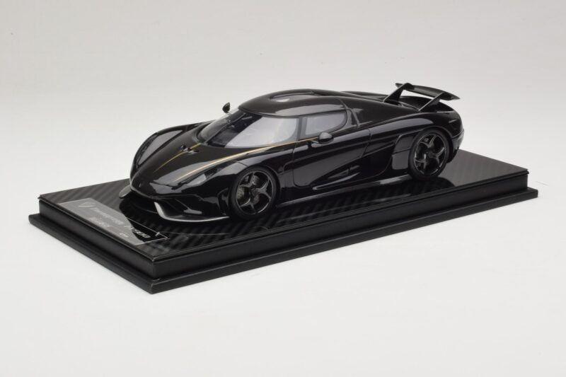 Koenigsegg Regera Fekete Karbon Csomag FrontiArt 1:18 F079-179 Gyanta