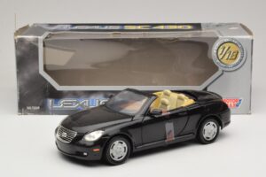 Lexus SC430 Kabrió Fekete Motormax 1:18 73119 Fém – 6. kép a 6-ből