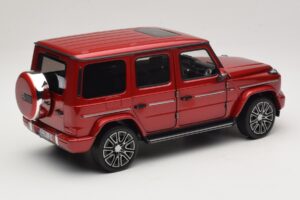 Mercedes G-Class W465 Hyacinth Red Norev 1:18 183037 Fém – 2. kép a 6-ből