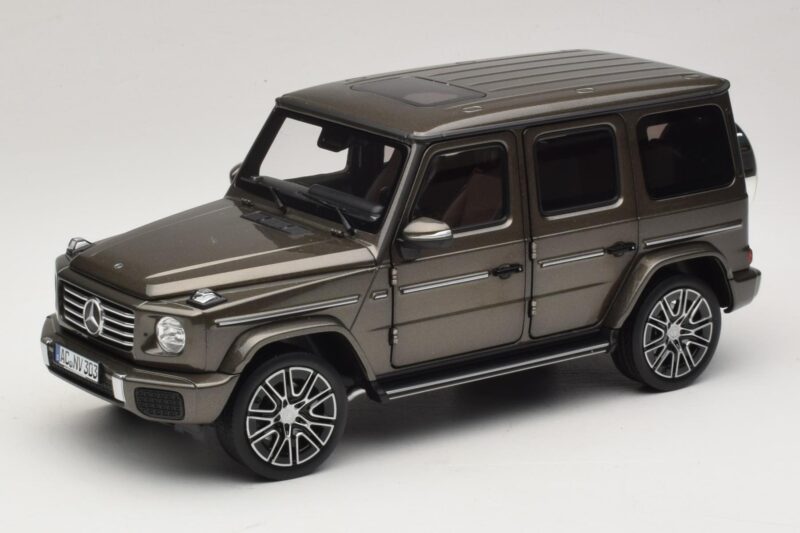 Mercedes G-Class W465 Indium Grey Norev 1:18 Mercedes G-Class W465 Indium Grey Norev 1:18 183036 Fém