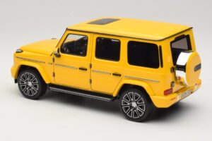 Mercedes G-Class W465 Sun Yellow Norev 1:18 183038 Fém – 5. kép a 6-ből