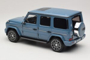 Mercedes G-Class W465 Vintage Blue Norev 1:18 183034 Fém – 5. kép a 6-ből