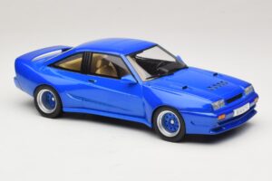 Opel Manta B Kék Metálfényű MCG 1:18 MCG18258 Fém – 4. kép a 6-ből