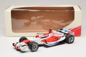 Panasonic Toyota Racing TF106 #11 J. Trulli 2006 Minichamps 1:18 AM59558L Fém – 7. kép a 7-ből