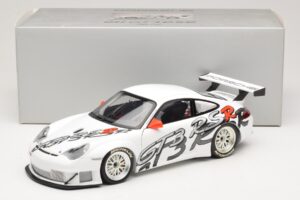 Porsche 911 996 GT3 RSR Fehér 2005 Minichamps 1:18 WAP02160215 Fém – 8. kép a 8-ből