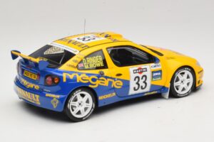 Renault Megane Maxi #33 P. Bugalski / J-P. Chiaroni Rally Sanremo 1998 Otto 1:18 OT1195 Gyanta – 2. kép a 6-ből