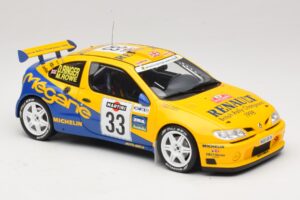 Renault Megane Maxi #33 P. Bugalski / J-P. Chiaroni Rally Sanremo 1998 Otto 1:18 OT1195 Gyanta – 4. kép a 6-ből