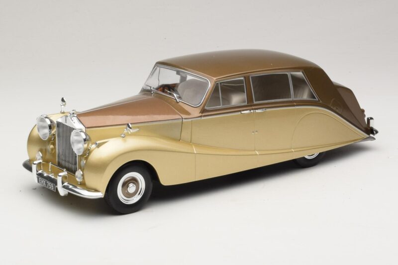 Rolls-Royce Silver Wraith Empress by Hooper Barna & Arany MCG 1:18 MCG18000 Fém