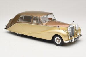 Rolls-Royce Silver Wraith Empress by Hooper Barna & Arany MCG 1:18 MCG18000 Fém – 4. kép a 6-ből