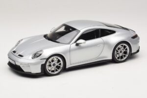 Porsche 911 992.2 GT3 Touring Package GT Silver Metallic Norev 1:18 187002 Fém