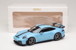 Porsche 911 992.2 GT3 Weissach Package Gulf Blue Norev 1:18 187000 Fém – 8. kép a 8-ből