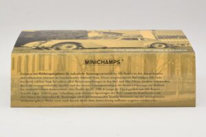 Alfa Romeo 8C 2900B Lungo Világoskék Minichamps 1:43 436120420 Fém – 4. kép a 5-ből