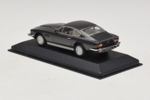 Aston Martin DBS On Her Majesty's Secret Service Csere Doboz Minichamps 1:43 436137600-R1 Fém – 3. kép a 4-ből