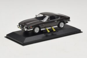 Aston Martin DBS On Her Majesty's Secret Service Síkkel Minichamps 1:43 436137600-P1 Fém – 2. kép a 4-ből