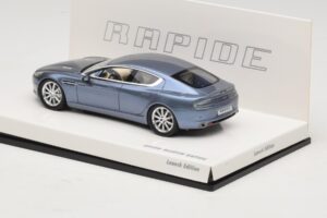 Aston Martin Rapide Kék Metál Minichamps 1:43 437137903 Fém – 3. kép a 5-ből