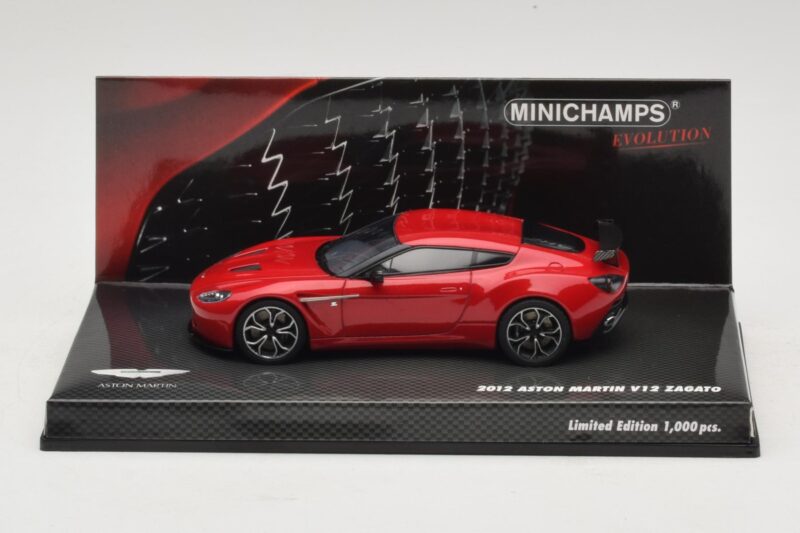 Aston Martin V12 Zagato Piros Minichamps 1:43 437137220 Fém