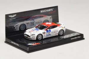 Aston Martin V8 Vantage #72 24 Hours of Nurburgring 2009 Minichamps 1:43 437091372 Fém – 2. kép a 5-ből