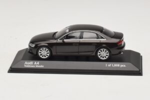 Audi A4 B8 Barna Metál Minichamps 1:43 410011000 Fém