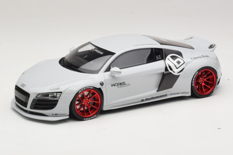 Audi R8 42 Liberty Walk Fehér GT Spirit 1:18 GT325 Gyanta