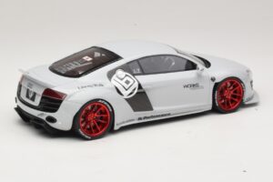 Audi R8 42 Liberty Walk Fehér GT Spirit 1:18 GT325 Gyanta – 2. kép a 6-ből