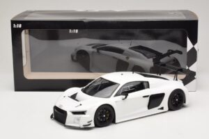 Audi R8 LMS Ultra Fehér 2015 Minichamps 1:18 153151100 Fém – 6. kép a 6-ből