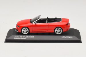 Audi RS5 B8 Kabrió Piros Minichamps 1:43 410011230 Fém