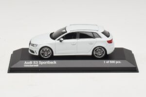 Audi S3 8V Sportback Fehér Minichamps 1:43 437013010 Fém